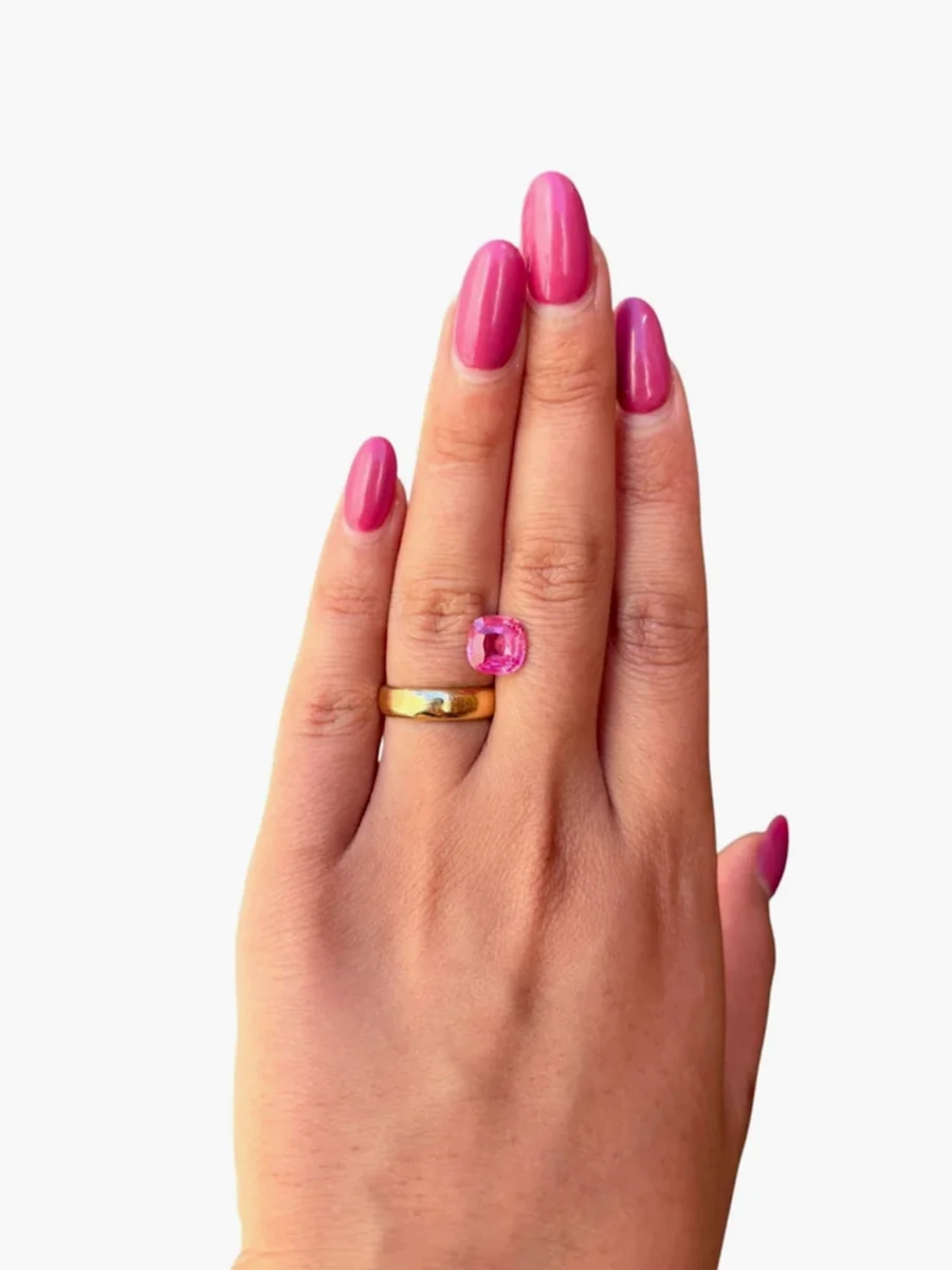 2.602 ct Vivid Pink Mahenge Spinel - Kingdom Jewelry