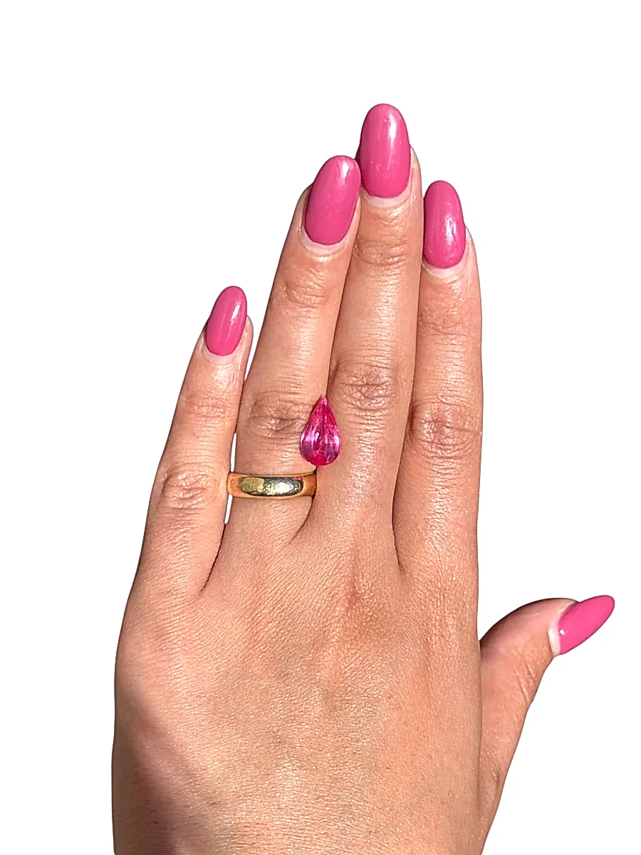 3.647ct Vivid Pink Mahenge Spinel - Kingdom Jewelry