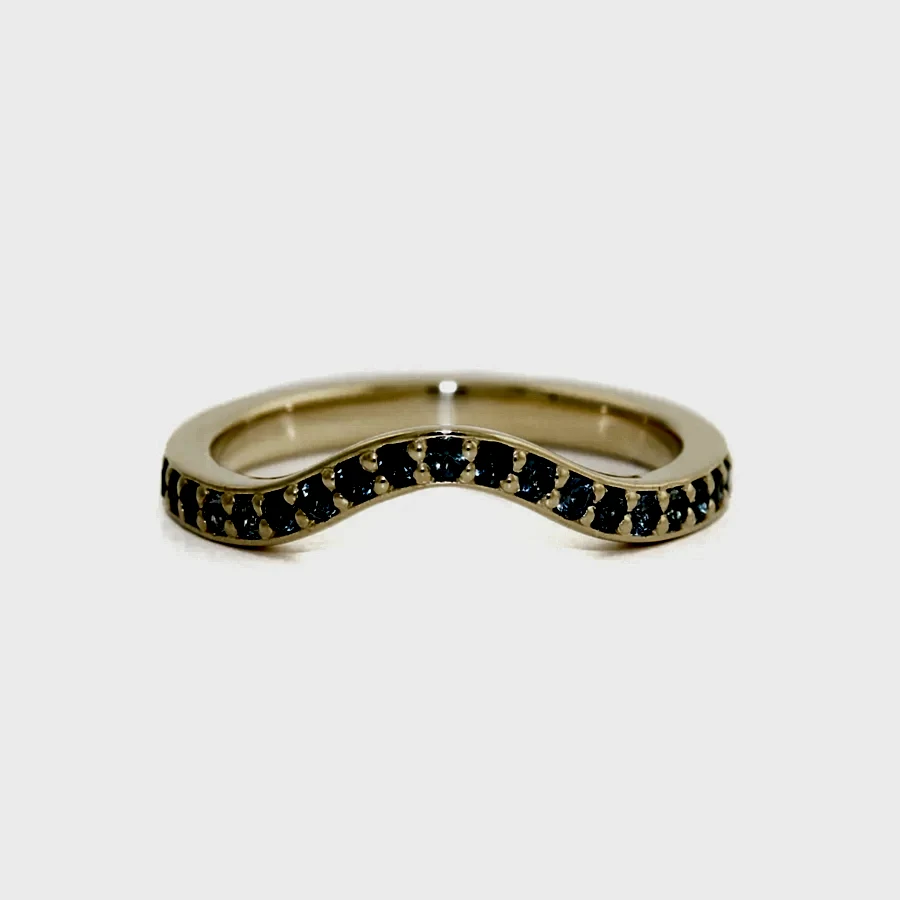 14K x Pave Teal Sapphire Curved Band - Kingdom Jewelry