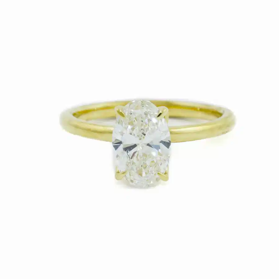 18k Gold Oval Diamond Ring - Kingdom Jewelry